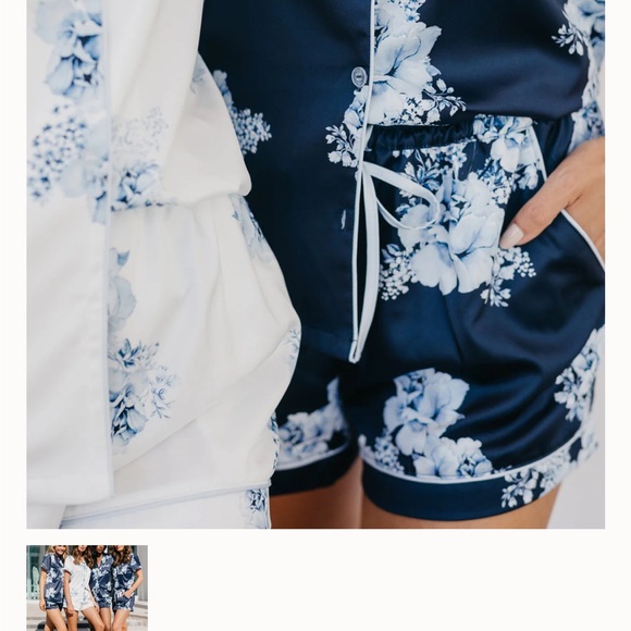 LÉ Rose Mileva Bleu De Fleur Printed PJ Set - Picture 1 of 9